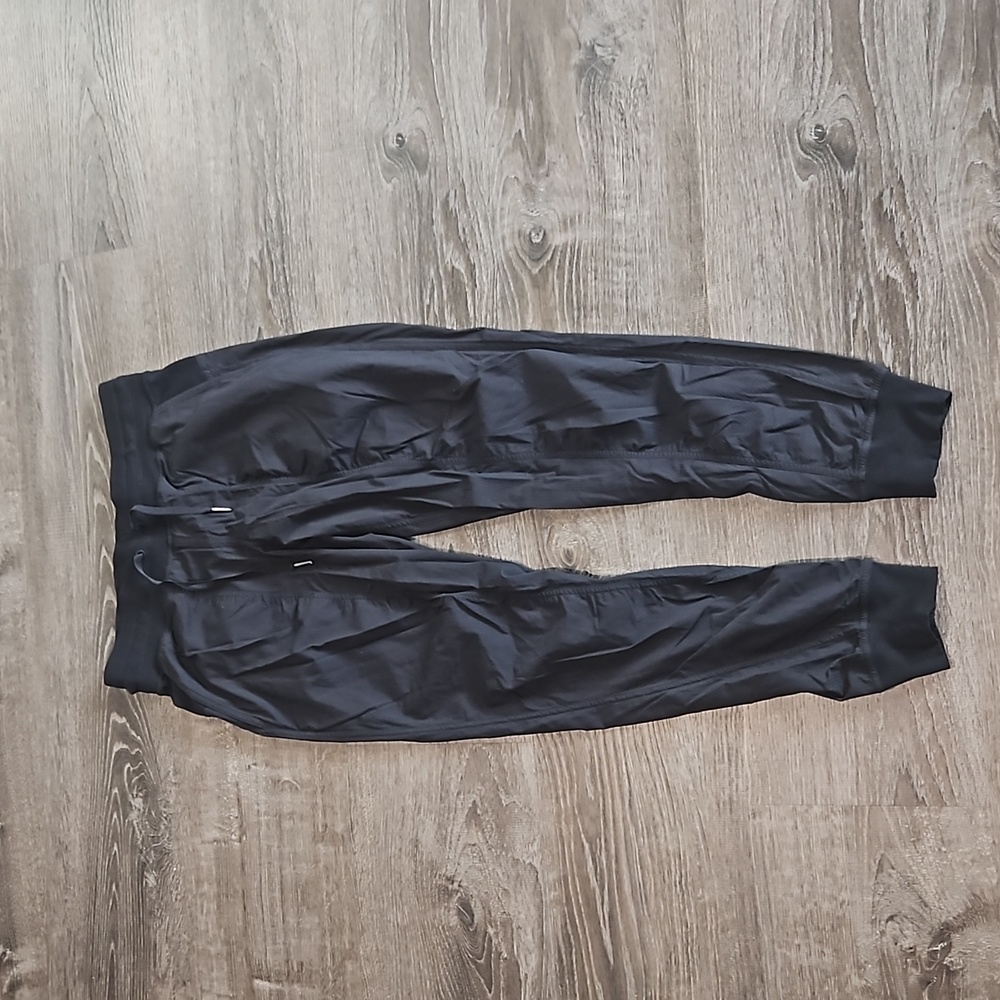 lululemon Dance Studio Jogger Mid-Rise LIKE NEW
